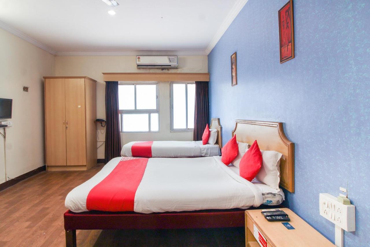 Hotel O Luxury Villas Near Begumpet Airport Hyderabad Exterior foto