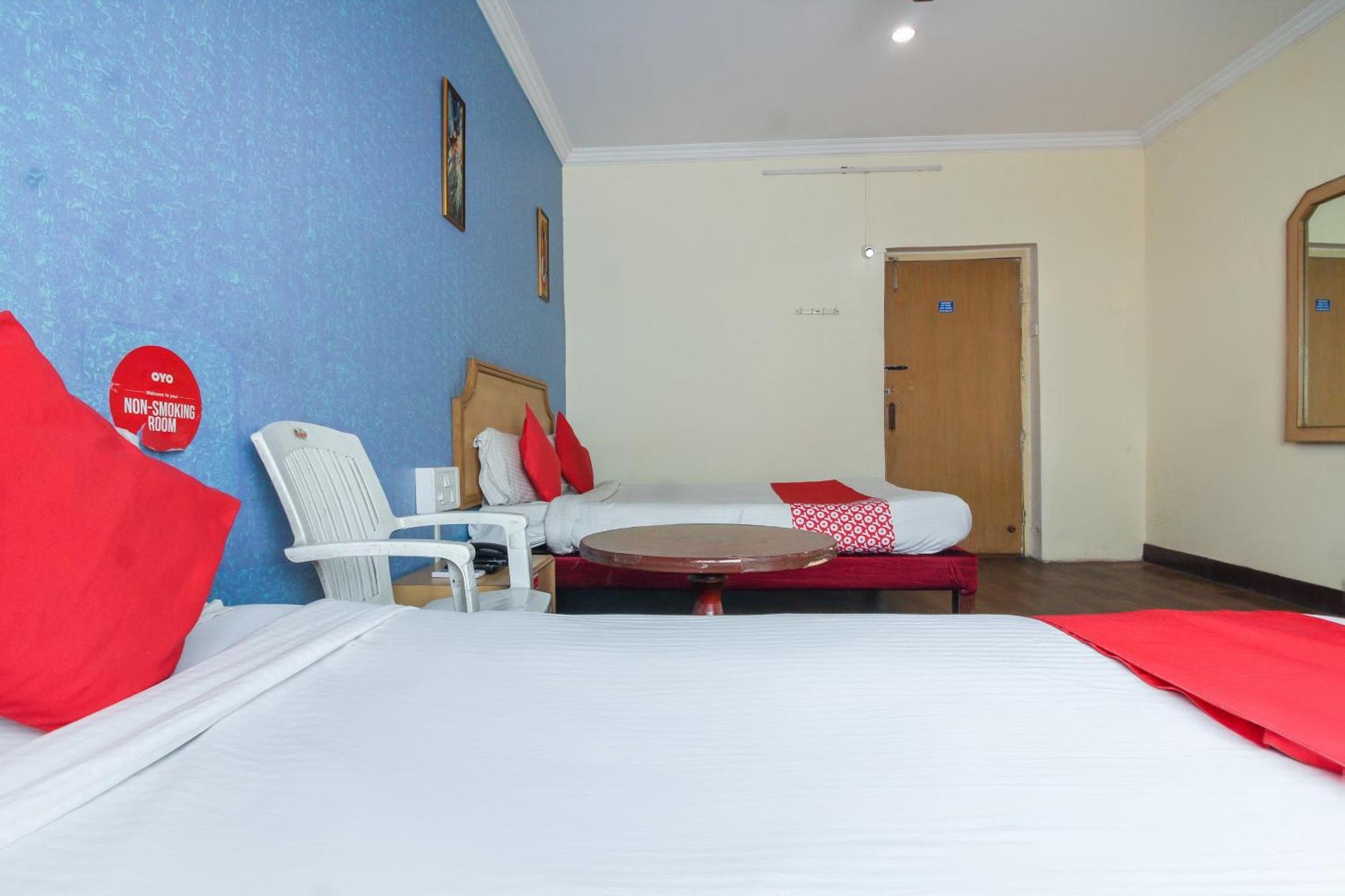 Hotel O Luxury Villas Near Begumpet Airport Hyderabad Exterior foto