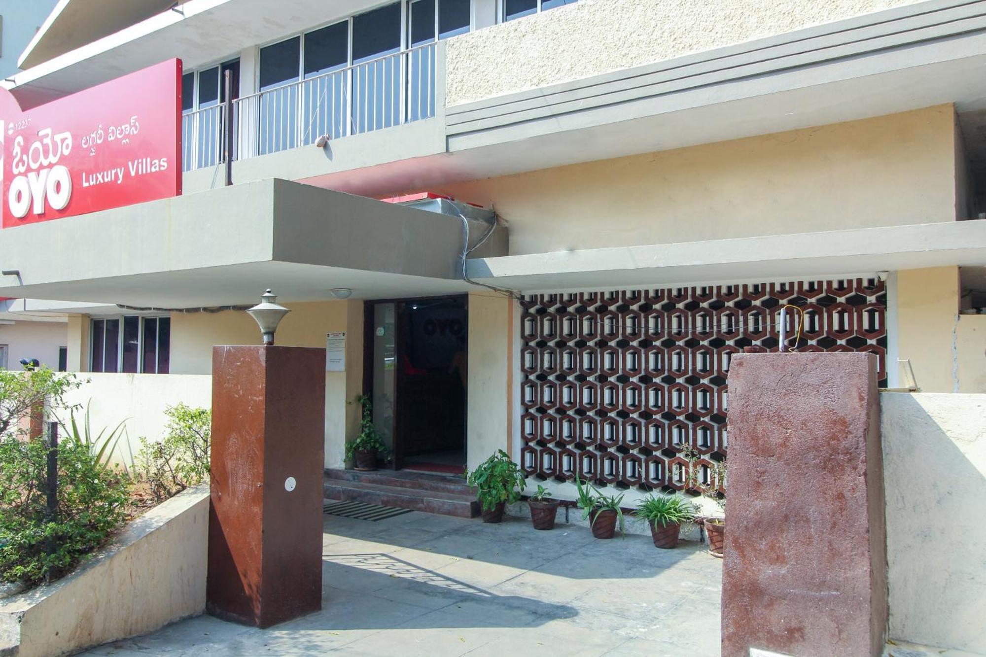 Hotel O Luxury Villas Near Begumpet Airport Hyderabad Exterior foto